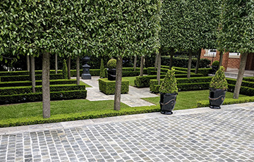 James Bell Gardens - 3